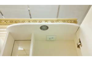 Венера - 55 Зеркало-шкаф прав. со светом белое - 3