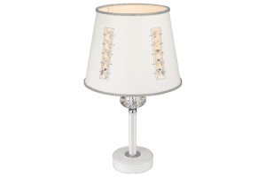 Настольная лампа декоративная Wertmark Adelinda WE392.01.004
