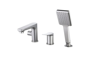 Смеситель Lemark Bronx LM3745GM для ванны встраиваемый, на 3 отверстия, с аксессуарами, графит