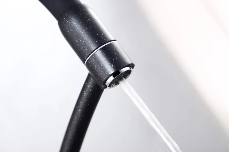 Смеситель для кухни Paulmark Siegen черный матовый Si213111-418 - 6