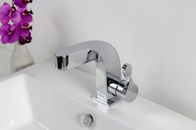 Смеситель Bravat Wave F174108C-2 для раковины - 1