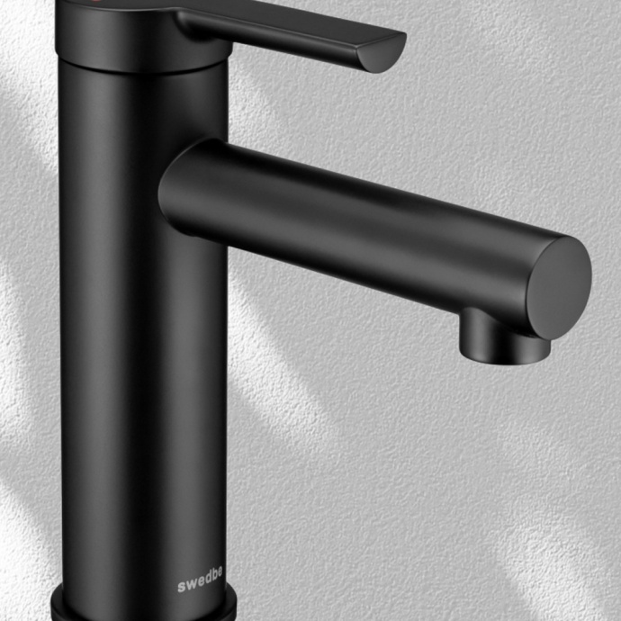 Смеситель для раковины Swedbe Diana черный матовый  1010B - 1