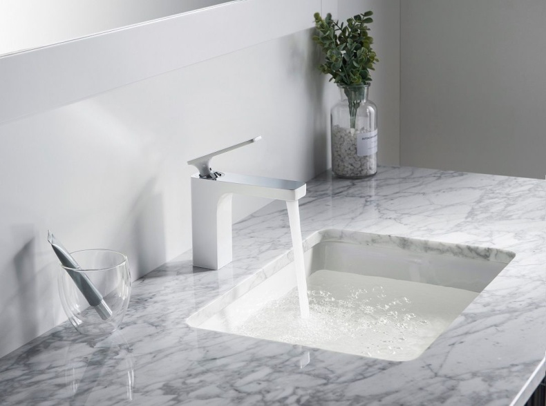 Смеситель для раковины Timo Torne 4361/00-16F хром-белый - 1