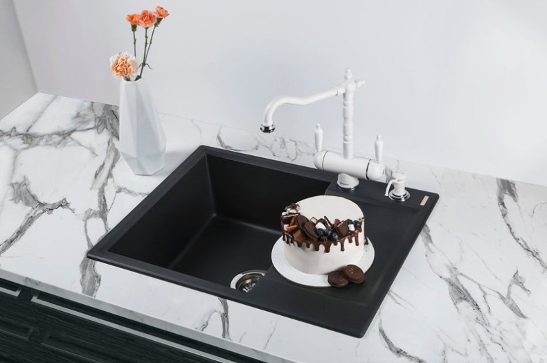 Мойка кухонная Omoikiri Daisen 65 черная 4993684 - 1