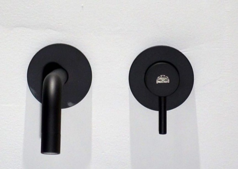 Смеситель Paffoni Light LIG006NO70 с ВНУТРЕННЕЙ ЧАСТЬЮ, для раковины, черный - 1