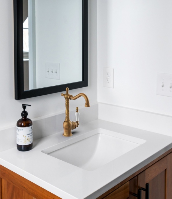 Смеситель для раковины GPD Retro золото матовый MTL180-SO - 1