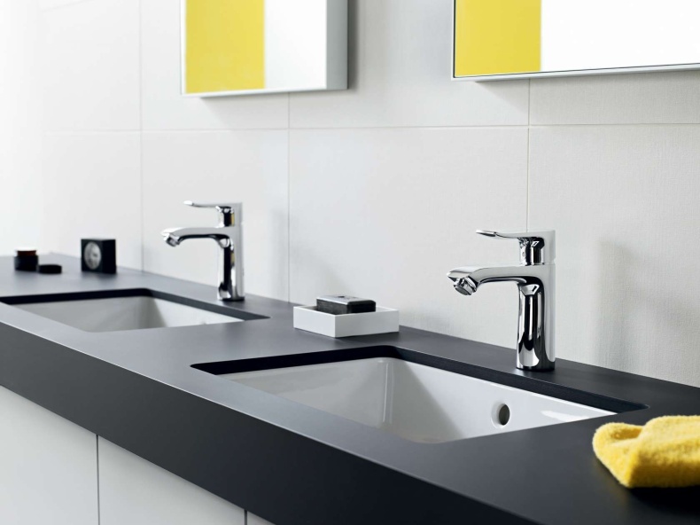 Смеситель Hansgrohe Metris 31088000 для раковины - 1