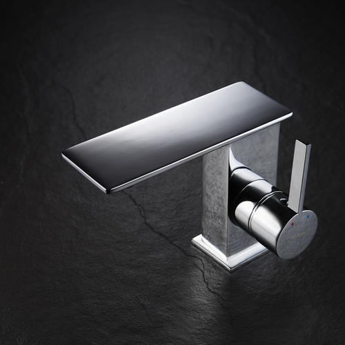 Смеситель для раковины Black&White Universell хром 7100U - 1