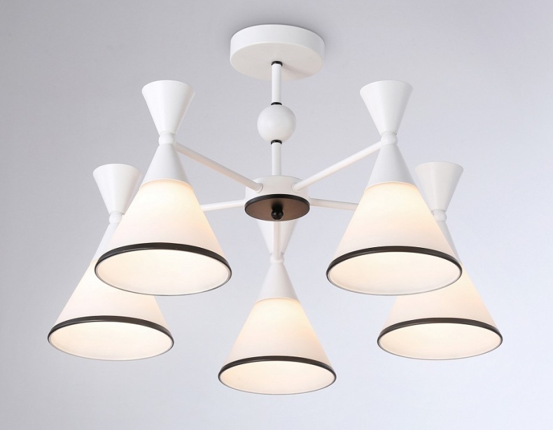 Люстра на штанге Ambrella Light TR TR3165 - 3
