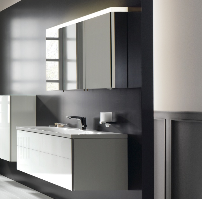 Зеркало-шкаф Keuco Royal Reflex.2 130 с подсветкой 24205171301 - 2