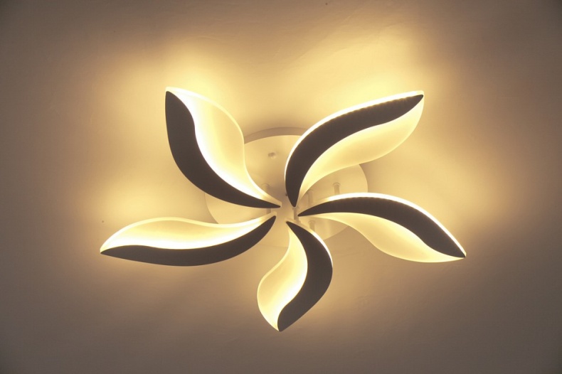 Потолочная люстра Escada Wind 10214/SG (60W) - 1