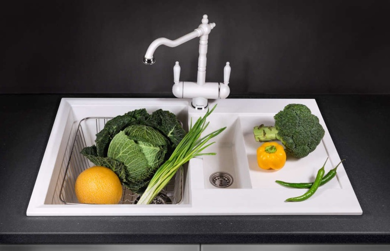 Мойка кухонная Omoikiri Sakaime 86-2-WH белая 4993129 - 1