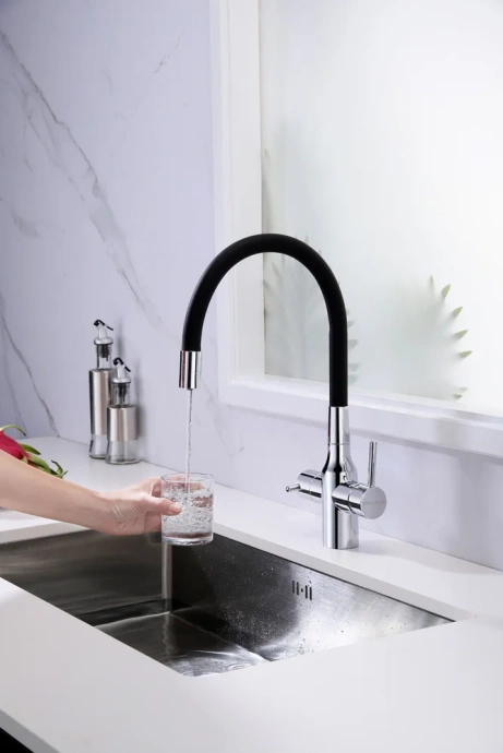 Смеситель для кухни Paulmark Salix с гибким изливом хром - черный матовый Sa213419-CR - 3