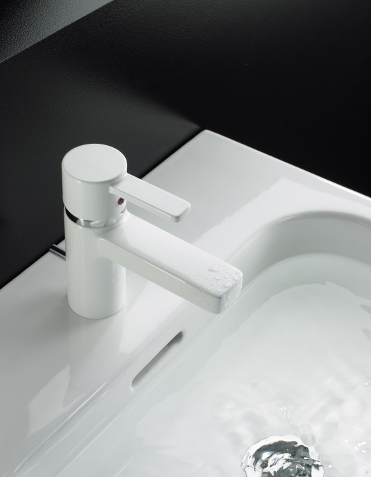 Смеситель для раковины Kludi  белый, хром  382509175 - 3