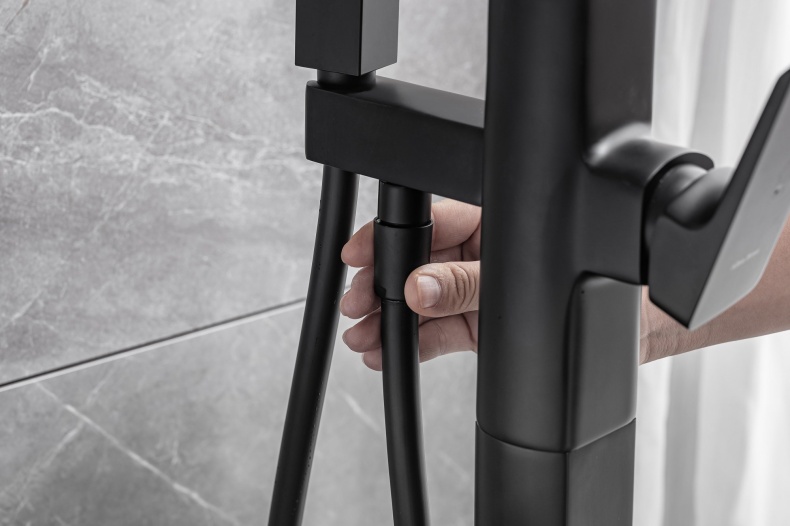 Смеситель напольный Allen Brau Infinity для ванны с душем черный матовый 5.21009-31 - 10