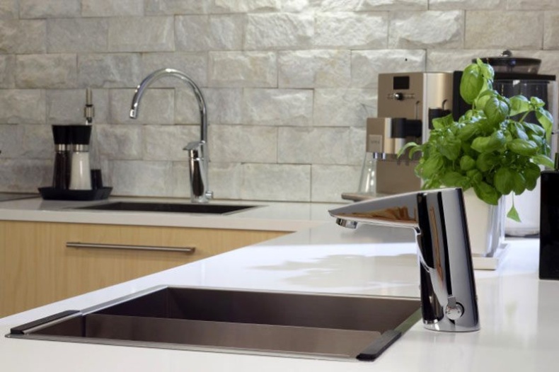 Смеситель для раковины Oras Cubista хром  2814F - 11