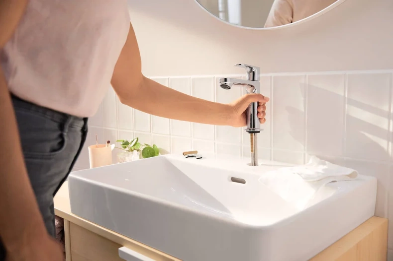 Смеситель для раковины Hansgrohe Rebris S хром 72520000 - 3