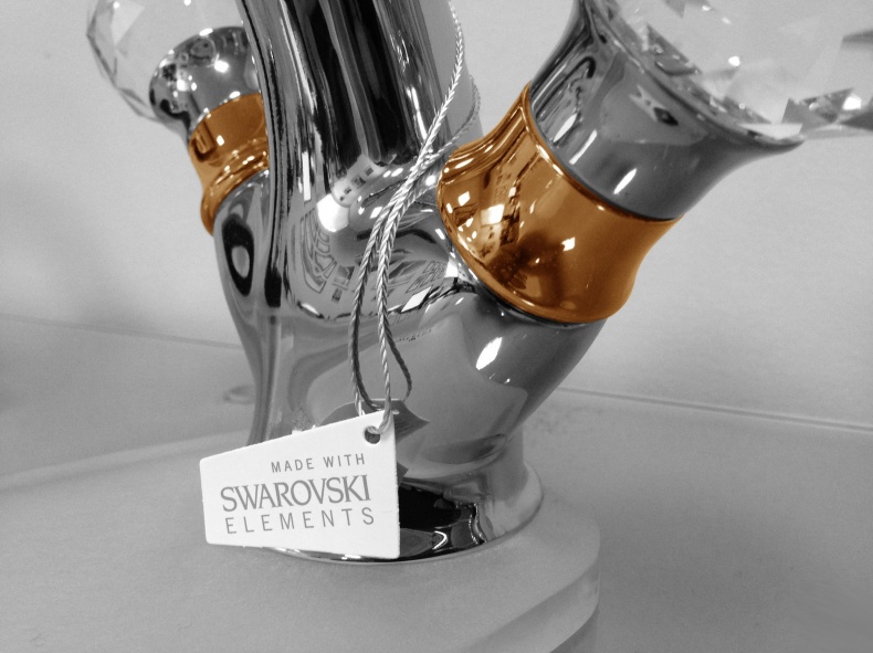 Смеситель Webert Karenina KA700102017 хром-золото для раковины - 2