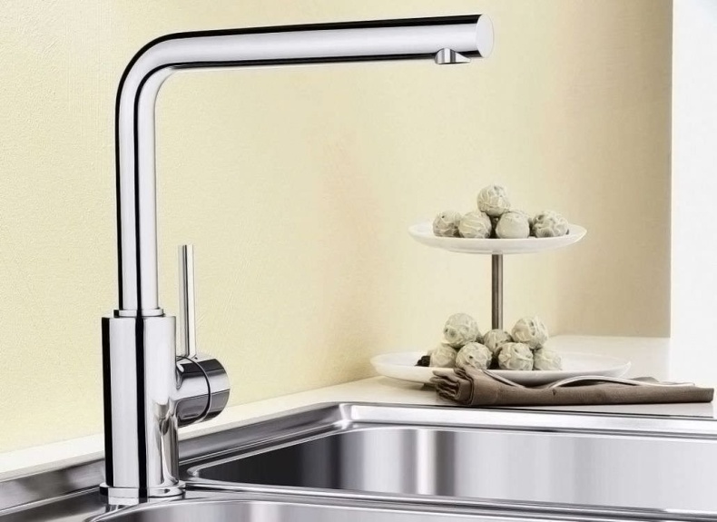 Смеситель Blanco Mila 524213 для кухонной мойки - 1