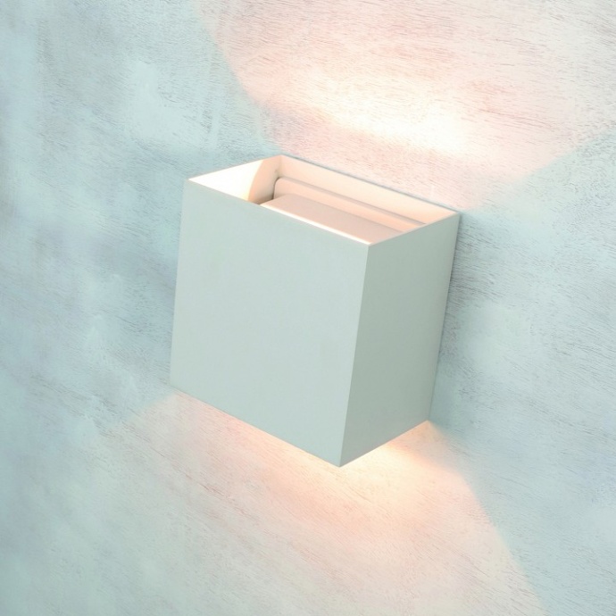 Накладной светильник Mantra Davos 7436 - 1