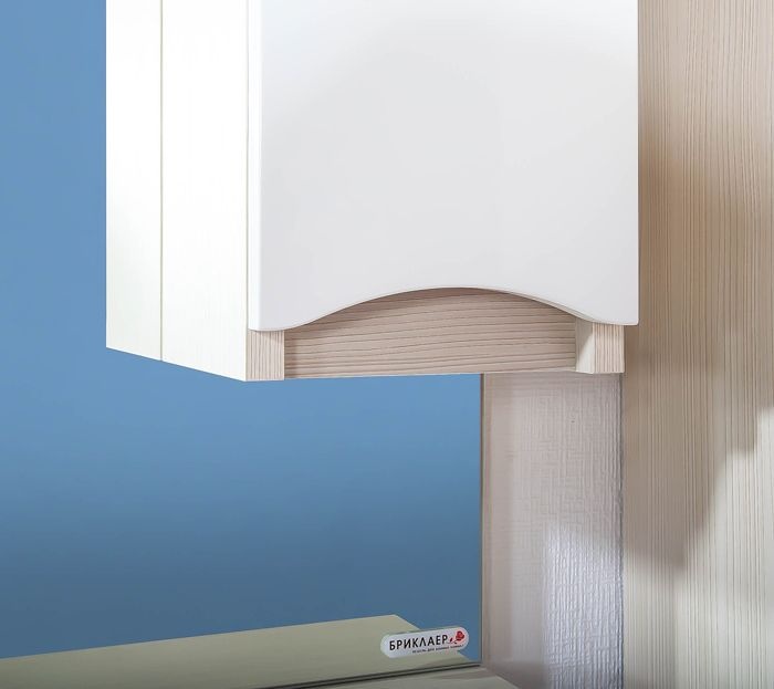 Зеркало-шкаф Бриклаер Токио 70 R светлая лиственница, белый глянец 4627125411717 - 4