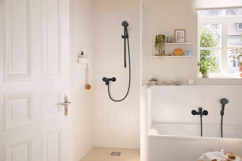 Смеситель для душа Hansgrohe Rebris S черный матовый 72643670 - 1