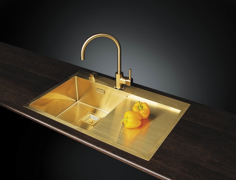 Смеситель Omoikiri Wakayama PVD-LG для кухонной мойки 4994291 - 1