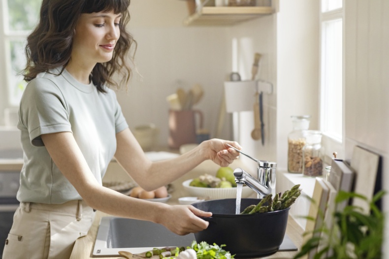 Смеситель для кухни Hansgrohe Zesis M33 хром 74802000 - 5