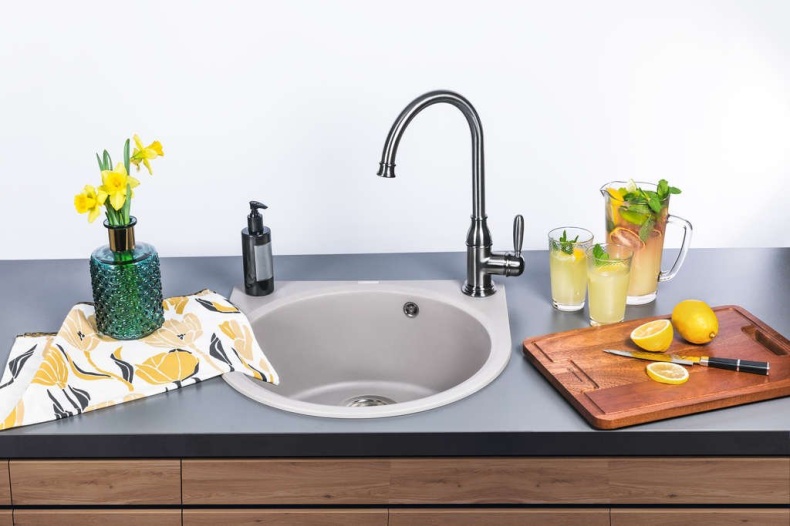 Мойка кухонная Omoikiri Akegata 51 пастила 4993754 - 2