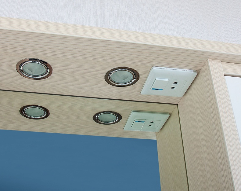 Зеркало-шкаф Бриклаер Бали 62 светлая лиственница, белый глянец, R 4627125412004 - 2